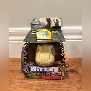 Jurassic World Bitzee toy